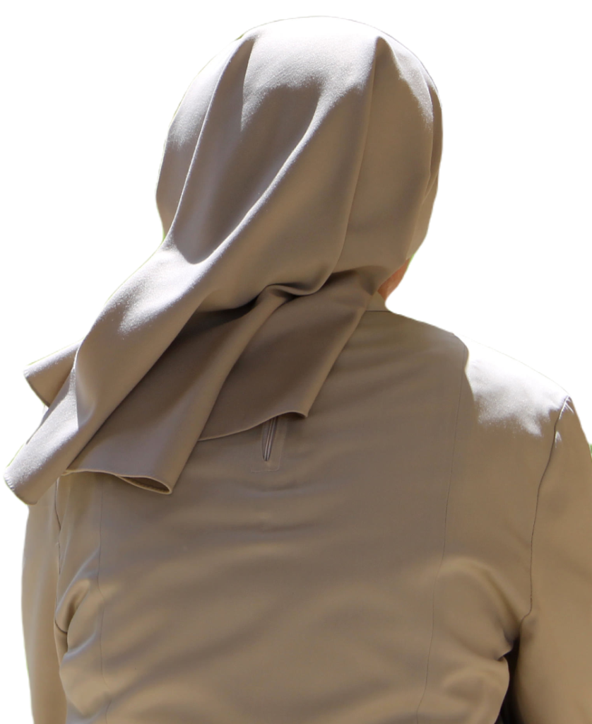 religiosa de espaldas