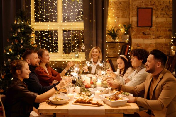 cena familiar en Navidad