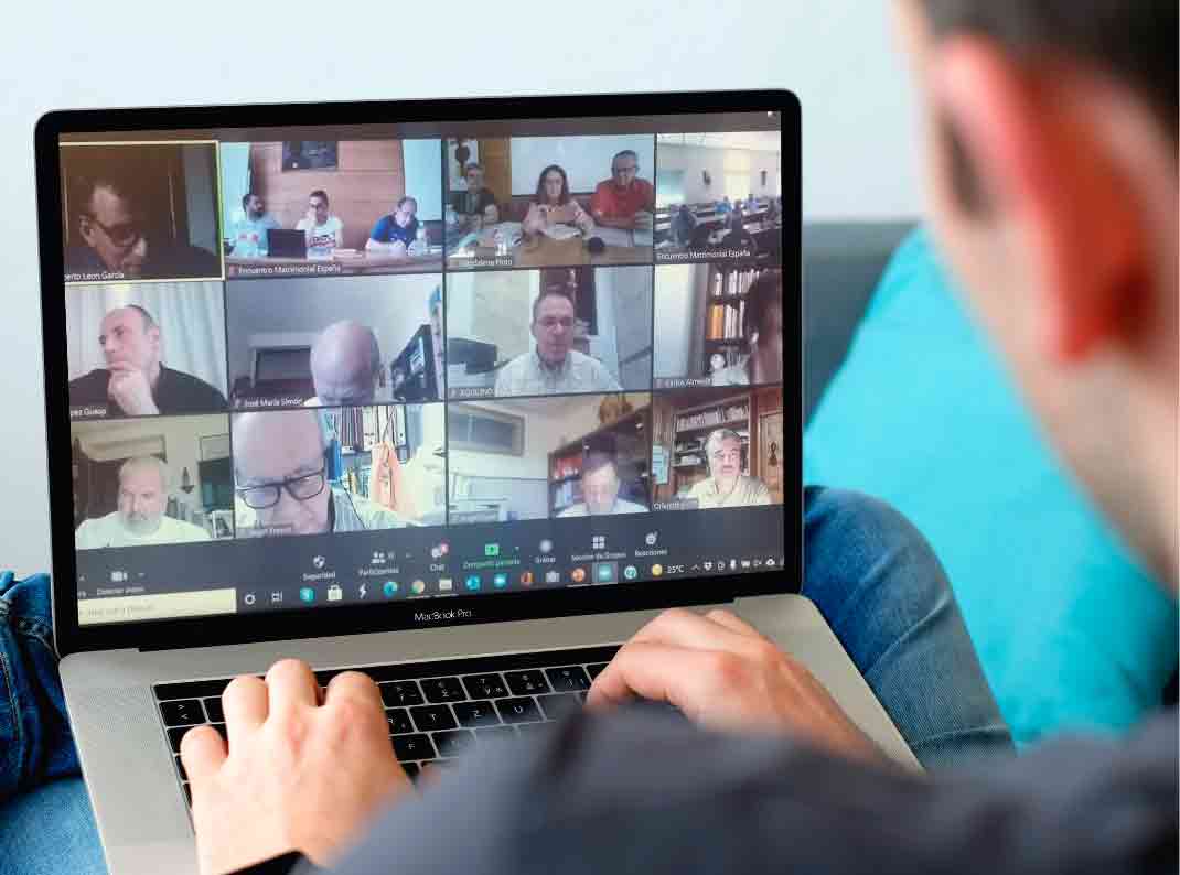 asistentes al encuentro de sacerdotes y consagrados/as de 2021 en modalidad online